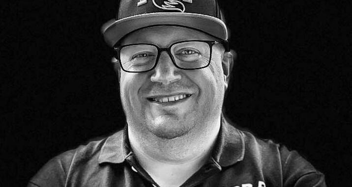 Let it Beat Electronica (gdl_912326133_image)