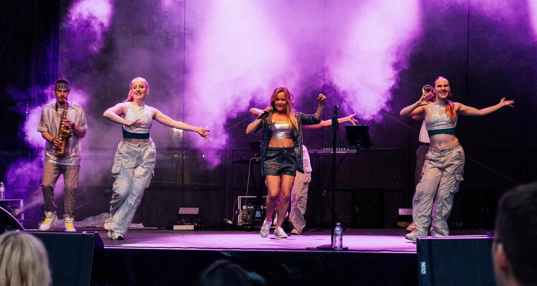 Season-End (gdl_912326144_image)