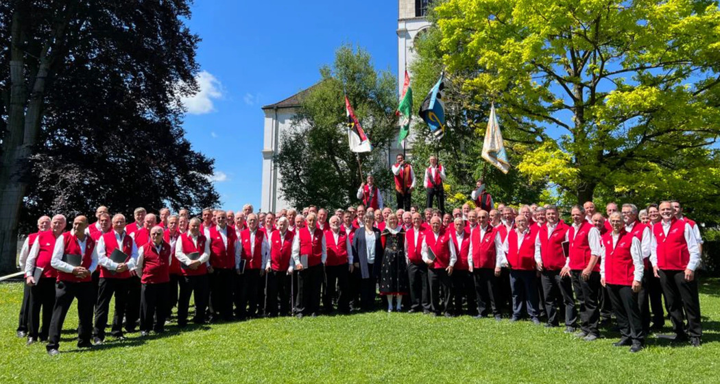 Konzert «Muntognas» – 100 Sänger in vier Landessprachen (gdl_912493394_image)