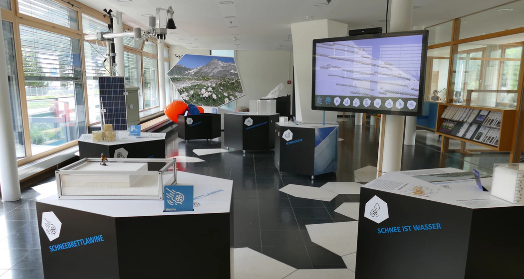 Führung am WSL-Institut für Schnee- & Lawinenforschung SLF (gdl_912631985_image)