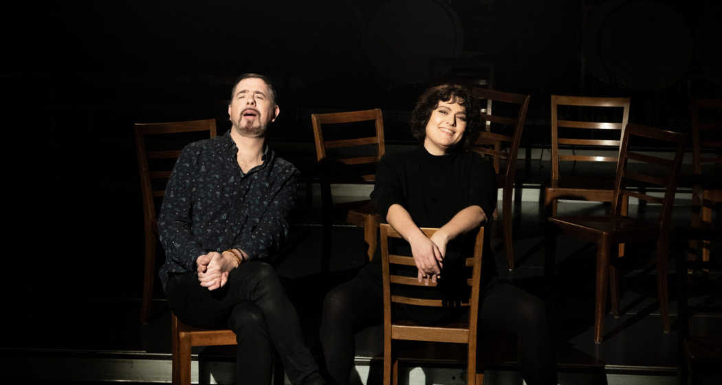 Zuoz Globe Plays - L*cke (gdl_912788036_image)