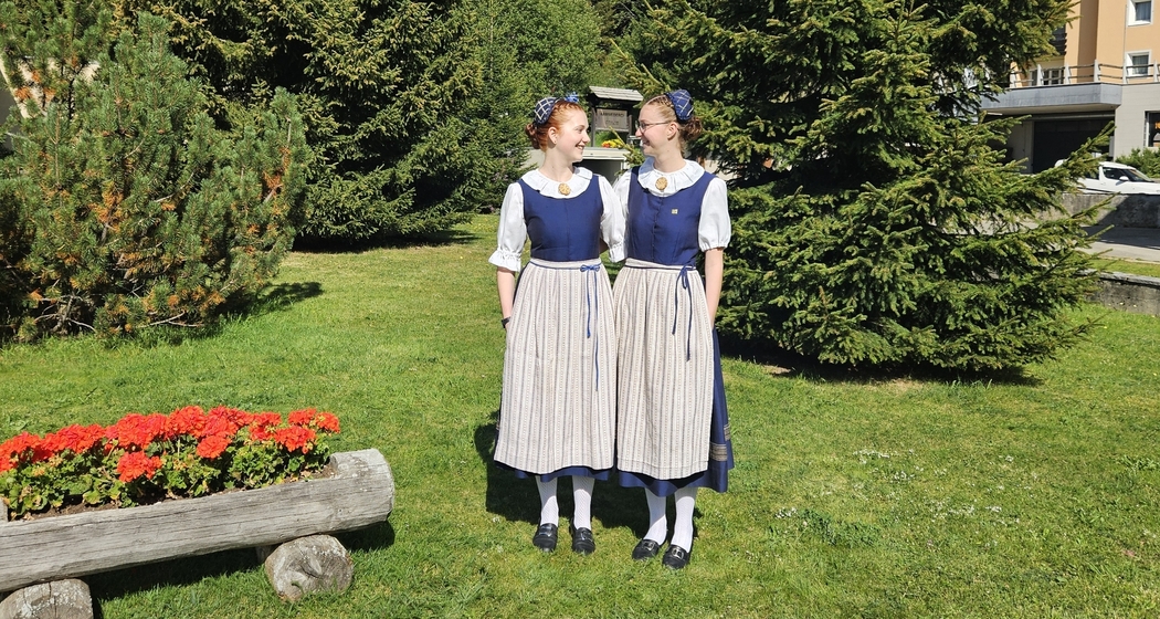 Konzert vum Jodelduett Seraina & Ladina Hug (gdl_913110879_image)