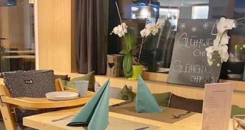 Gemütlicher Racletteabend & Live-Musik mit Röbi (gdl_913715942_image)