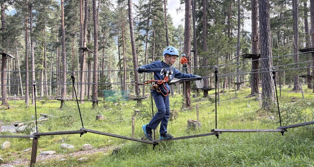 Kinderparcours im Seilpark Engadin (gdl_913852928_image)