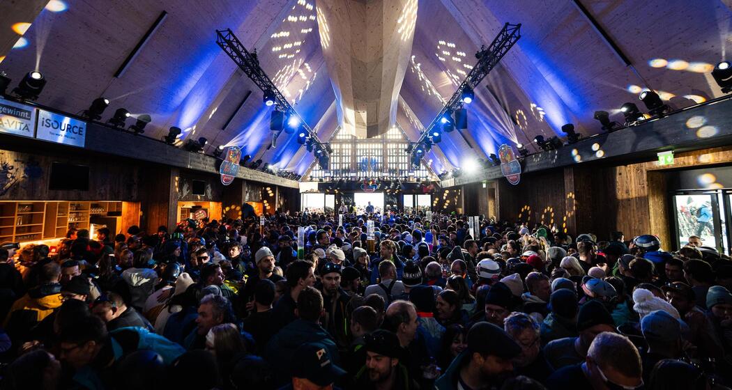 Julian Sommer KuhBar (gdl_914427991_image)