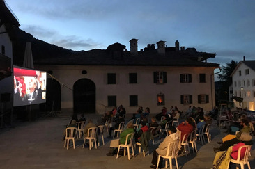 Open Air Kino (gdl_914770142_image)