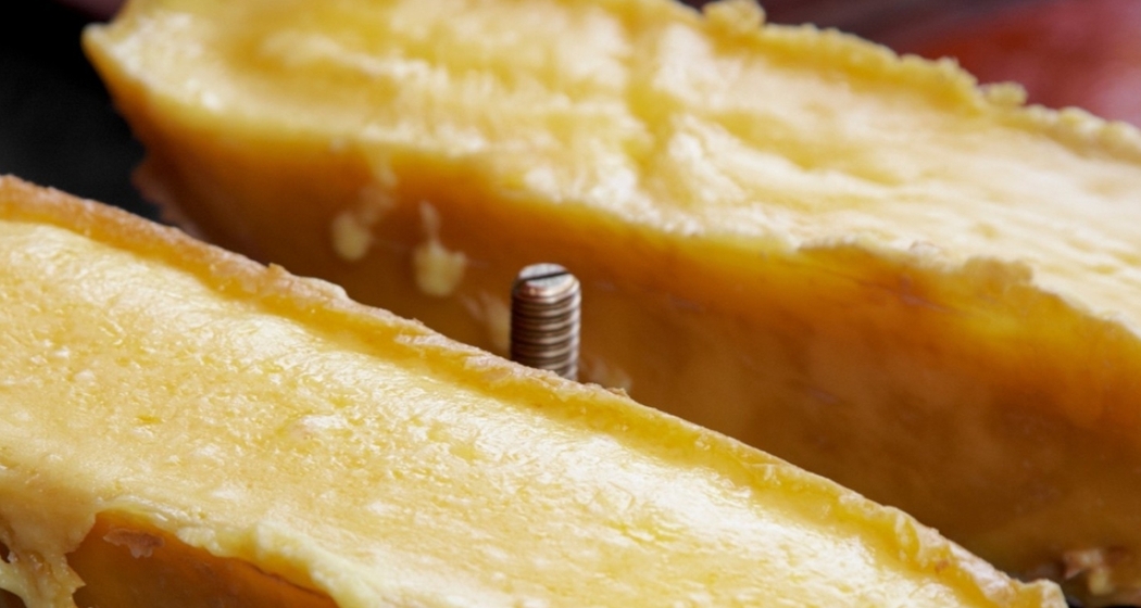 Genussvoller Winterabend in Surcuolm (gdl_914885320_image)