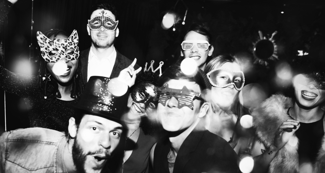 Black & White Party im Rufalipark in Obersaxen-Misanenga (gdl_915047191_image)