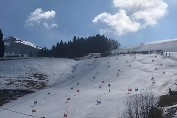 Kinder-/Nachtparallelslalom in Obersaxen-Misanenga (gdl_915518175_image)