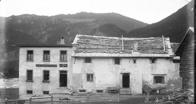 Fotoausstellung – Johann Feuerstein (gdl_915883078_image)