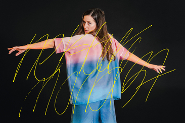 BIBI VAPLAN «Glüna nectar 37 / Nektarmond 37» Releasetour (gdl_916060730_image)