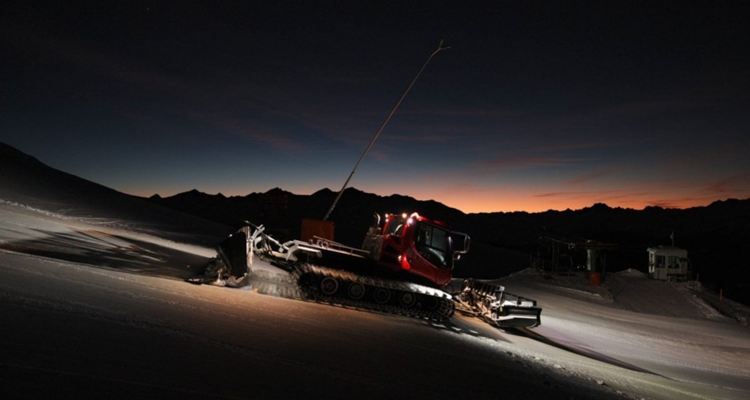 Besichtigung Pistenmaschine in Obersaxen Mundaun (gdl_916169861_image)