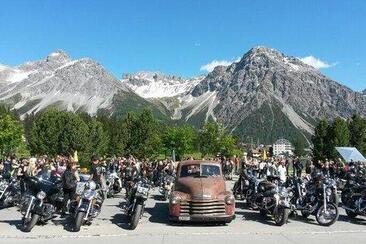 22. Mountain-4Star-Weekend Arosa (gdl_916690215_image)