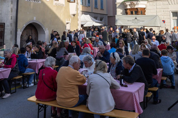 Summer markets in the Engadine (gdl_916710290_image)