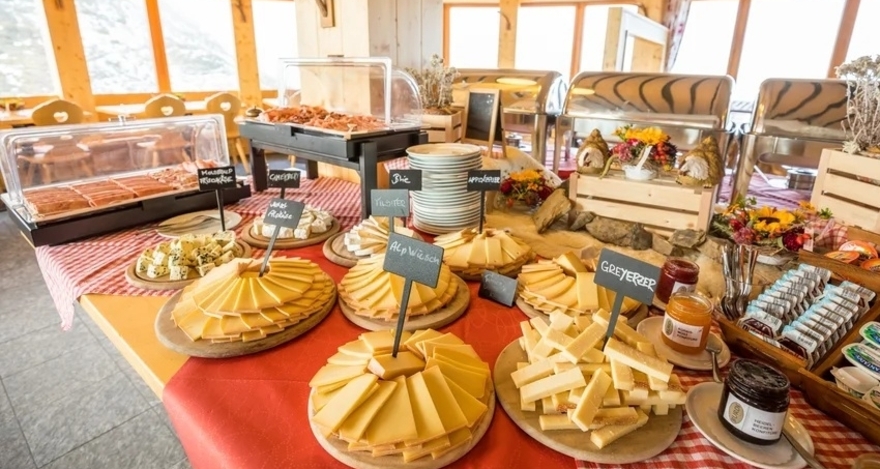 OsterBrunch auf dem Maschgenkamm (gdl_916823168_image)