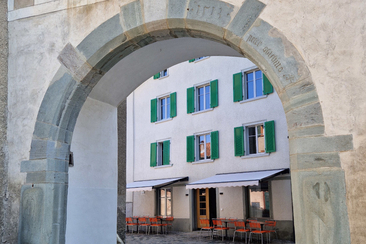 Italienischer Abend in der Strocla Bar in Ilanz (gdl_917256308_image)