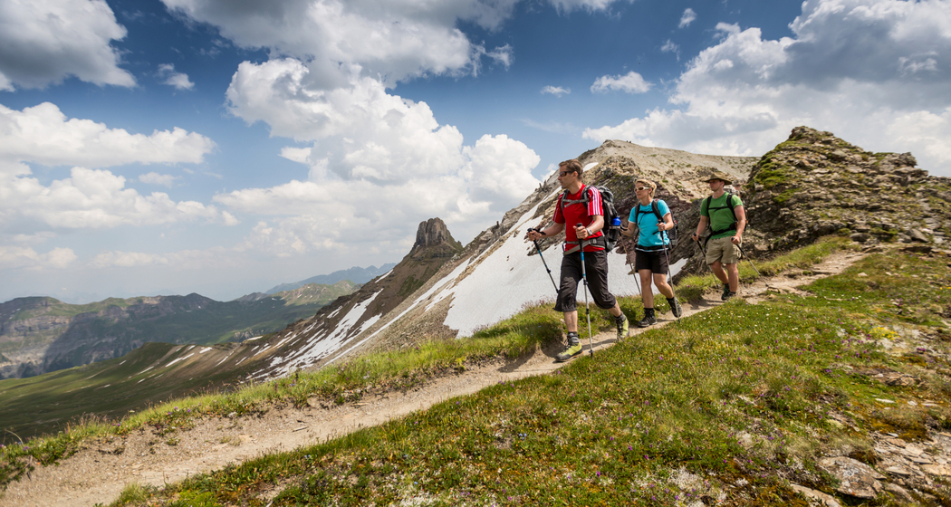 Sportliche Bergwanderung über den Gipsgrat (gdl_917931843_image)