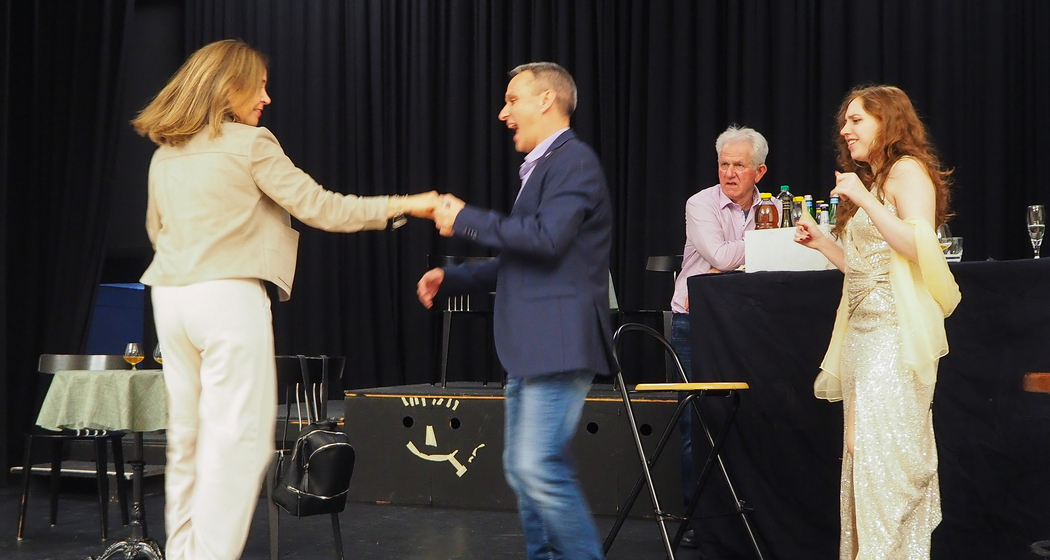 Theaterstück "Für immer jung" (gdl_918091839_image)