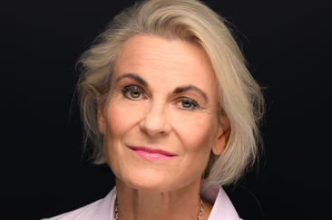 Lesung und Schoggi-Tasting mit Dina Casparis (gdl_919341325_image)