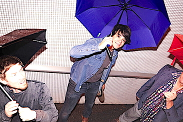 URS MATRAVERS AND THE LOOKS (gdl_919354446_image)