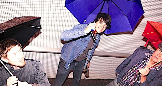 URS MATRAVERS AND THE LOOKS (gdl_919354446_image)