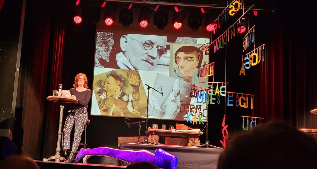 LESEFUTTER UND GAUMENFREUDEN (gdl_919364417_image)