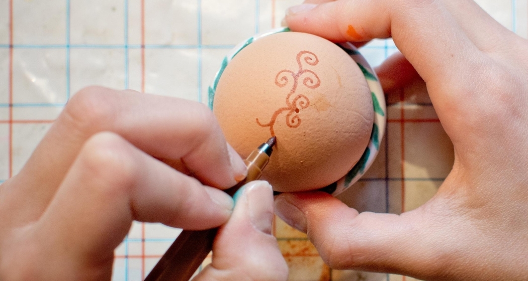 Osterbrunch und Eier bemalen für Kinder (gdl_920597632_image)