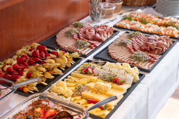 Pfingstbrunch-Schiff (gdl_921486421_image)