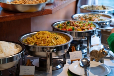 Thai Schiff (gdl_921493008_image)