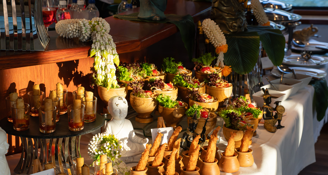 Thai Schiff (gdl_921493009_image)