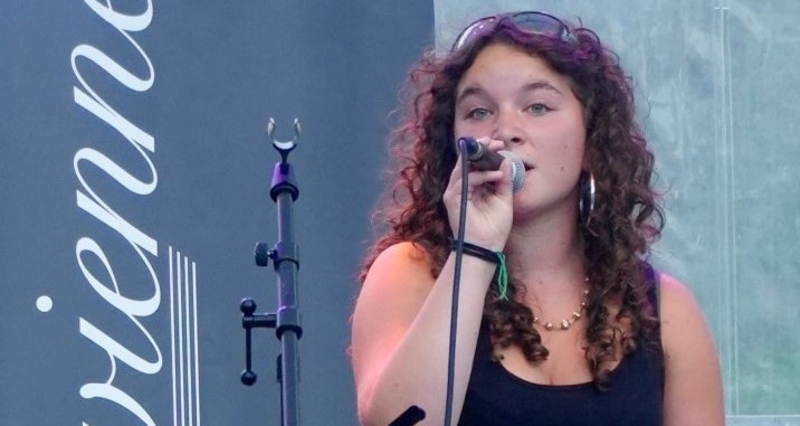 fANNtastic vibes - Vivienne Bandli und Rico Schwarz in Waltensburg (gdl_921758337_image)