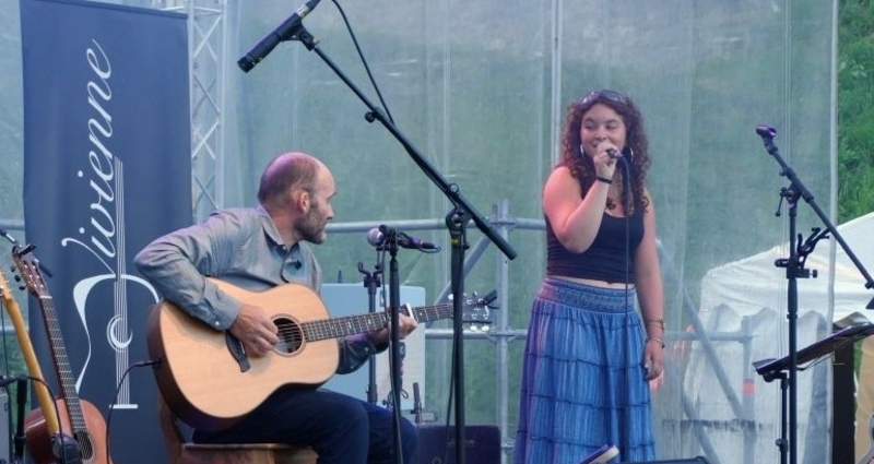 fANNtastic vibes - Vivienne Bandli und Rico Schwarz in Waltensburg (gdl_921758338_image)