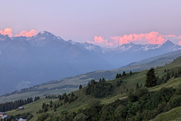 Schweizer Wandernacht in Vella (gdl_922438826_image)