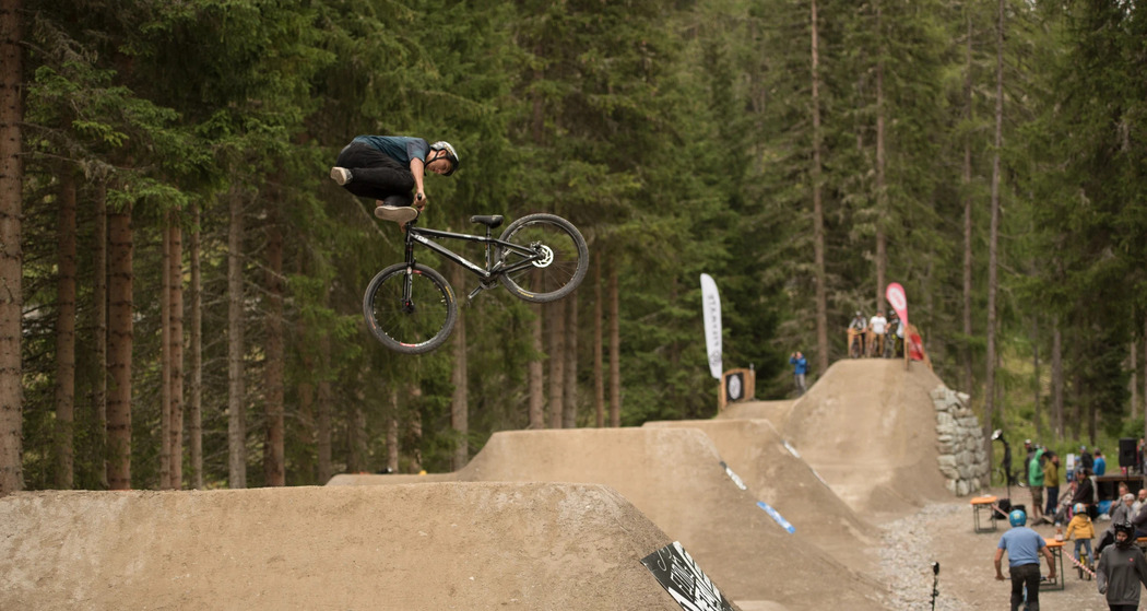 Bike-Event: Swiss Dirt Series – Bikecontest Davos (gdl_922752322_image)