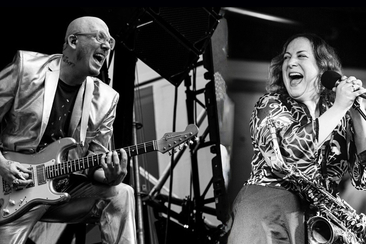 Konzert mit Jersey Juli & Sacha Love (gdl_922935399_image)