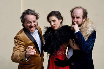 «Grandhotel XY ungelöst» und „The Bear“ von William Walton (Extravaganza in one) (gdl_924720054_image)