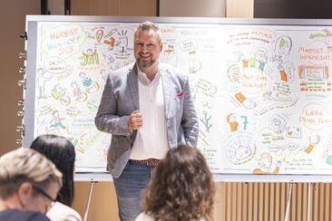 Seminar "Visual Communicator KOMPAKT–Lehrgang" im Ela-Fora (gdl_924723342_image)