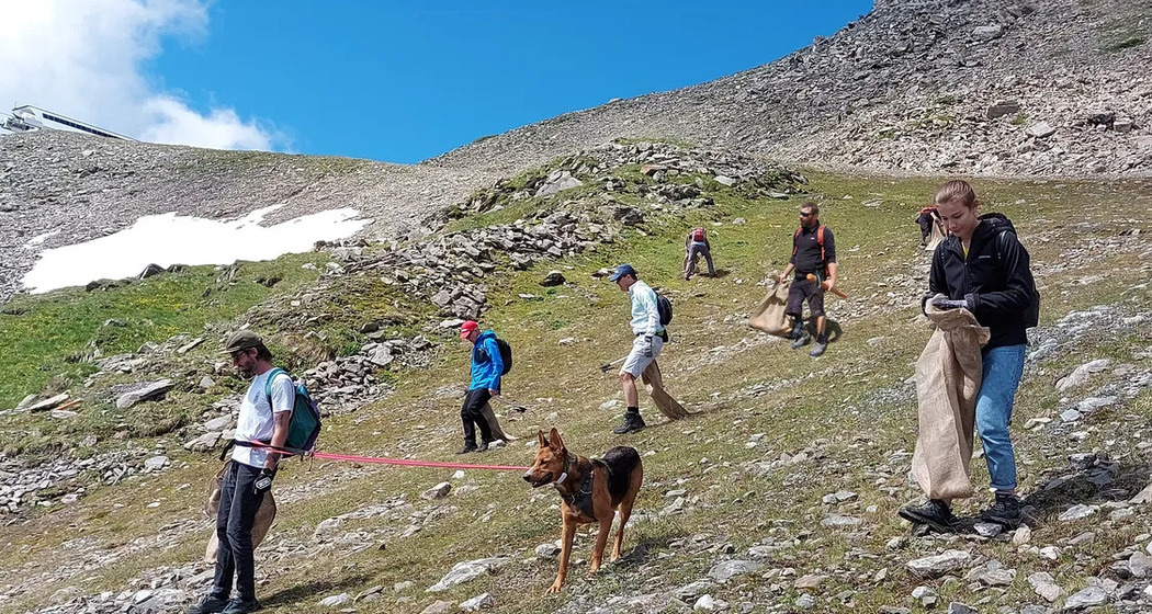 Clean Up Day Lenzerheide (gdl_924894460_image)