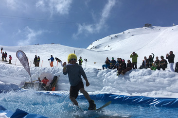 Waterslide Contest auf Parsenn (gdl_925006204_image)