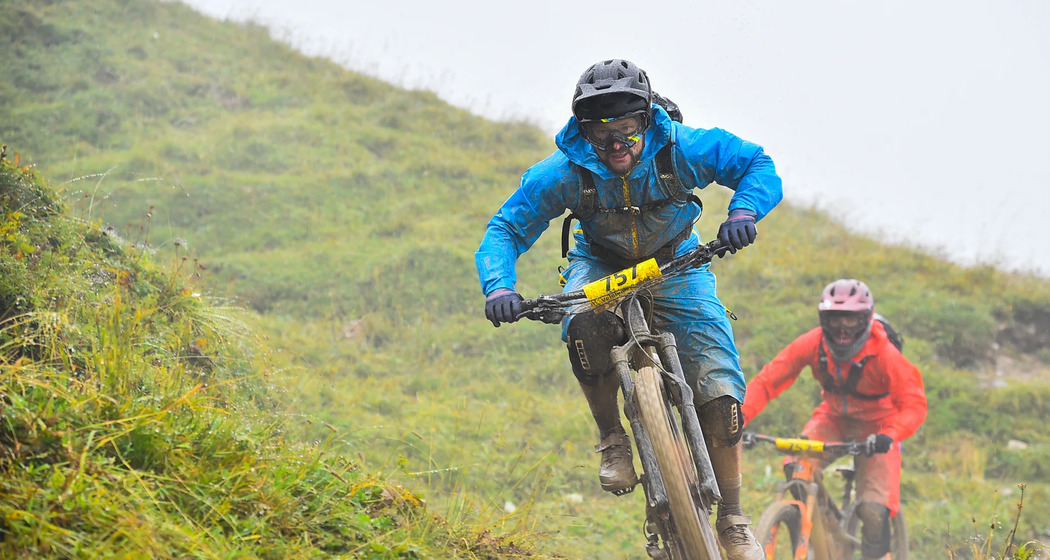Bike: Mondraker Enduro Team - 10 Jahres Jubiläum (gdl_925006206_image)