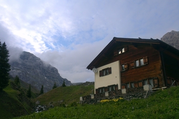 Stubetä im Berghaus Alpenrösli (gdl_925024246_image)