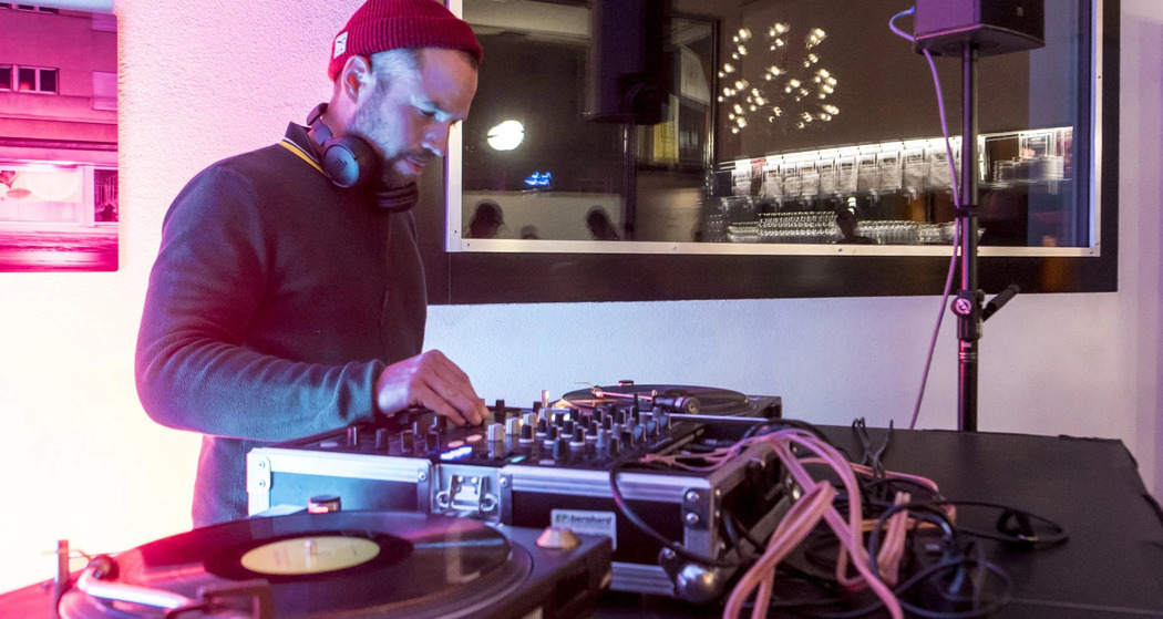 After?Work Groove mit DJ Reppel (gdl_925044006_image)