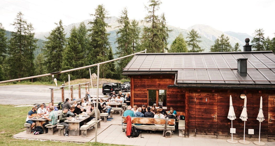 Sonntagsbrunch in Prasüras (gdl_925232514_image)