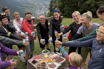 Ciclistas am Mittwoch, Ausfahrt auf den Mittenberg für alle Velofahrerinnen (gdl_926339372_image)