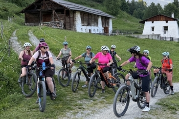 Ciclistas am Mittwoch, E-Bike Fahrtechniktraining mit anschliessendem Ride out (gdl_926474279_image)