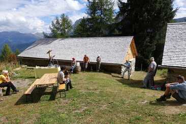 Kräuter und Sirup Werkstatt in Chant Sura (gdl_927220127_image)