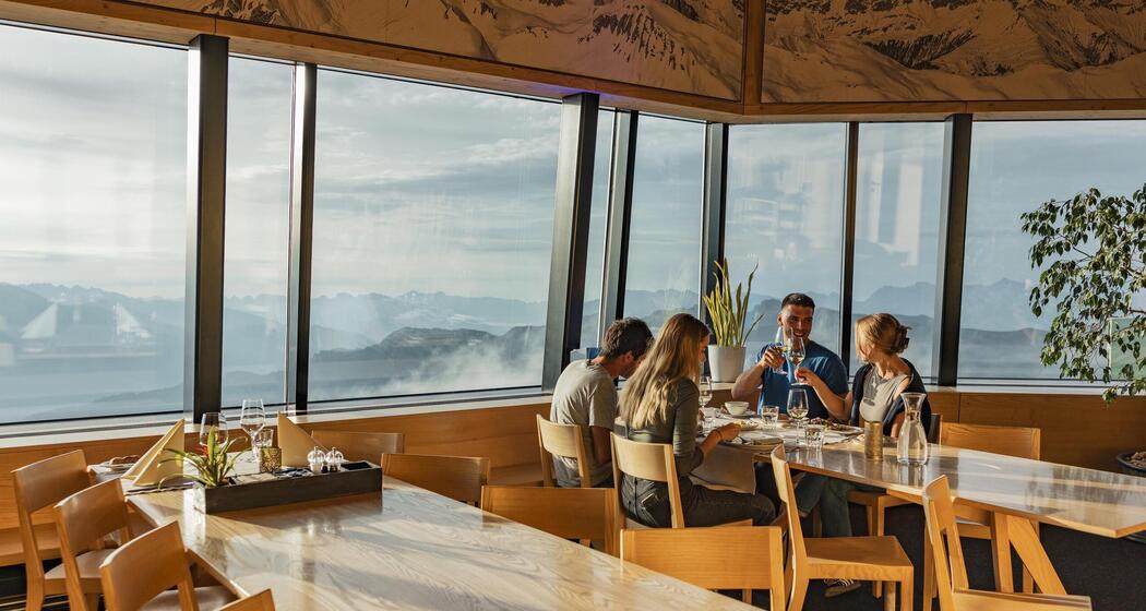 Gipfel z'Nacht (gdl_927303101_image)