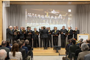 Zwei Chöre - eine Klangwelt (gdl_927476331_image)