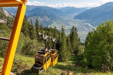 Sonnenaufgang auf dem Vilan (gdl_927607366_image)