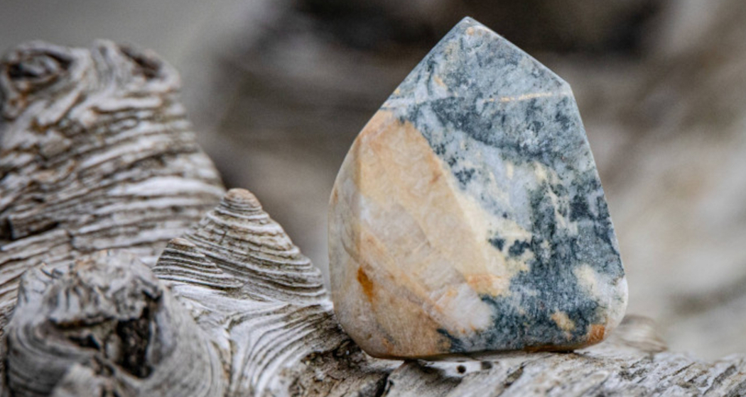 AUSGEBUCHT! Naturerlebnis: Steine schleifen in der Rheinschlucht (gdl_928193183_image)